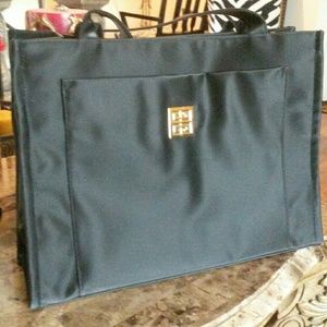 GIVENCHY EXTRA LARGE NYLON TOTE